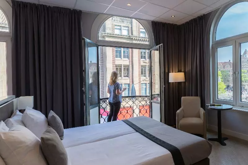 スーペリアールーム, Amsterdam De Roode Leeuw