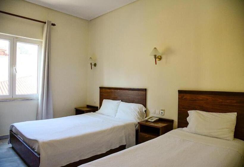 غرفة قياسية, Edelweiss