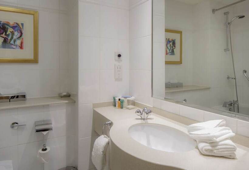 חדר משפחתי, Doubletree By Hilton Belfast Templepatrick