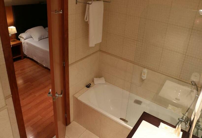 اتاق استاندارد, Acta Sant Just