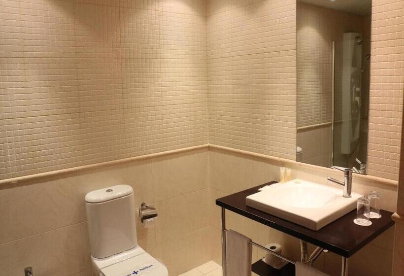 اتاق استاندارد, Acta Sant Just