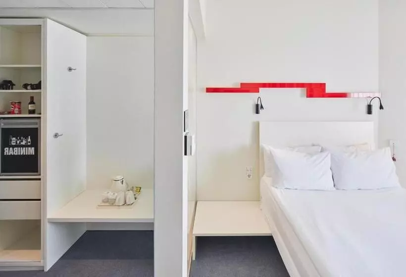 اتاق استاندارد برای معلولان, Holiday Inn Vilnius, An Ihg