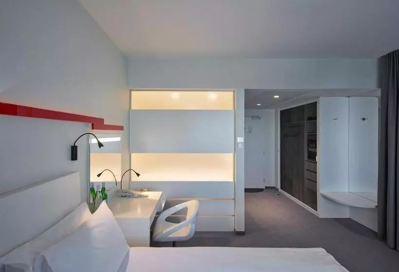 اتاق استاندارد برای معلولان, Holiday Inn Vilnius, An Ihg