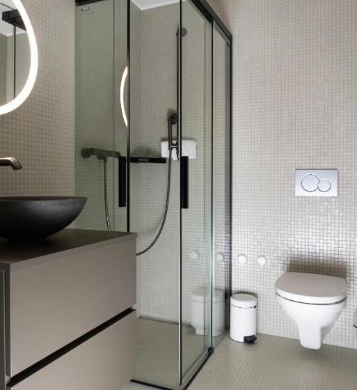 Номер Стандарт, Le Sauvage