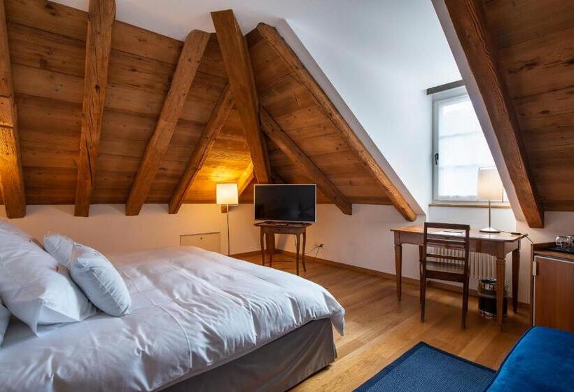 Стандартный Номер Кровать Кинг, Le Sauvage