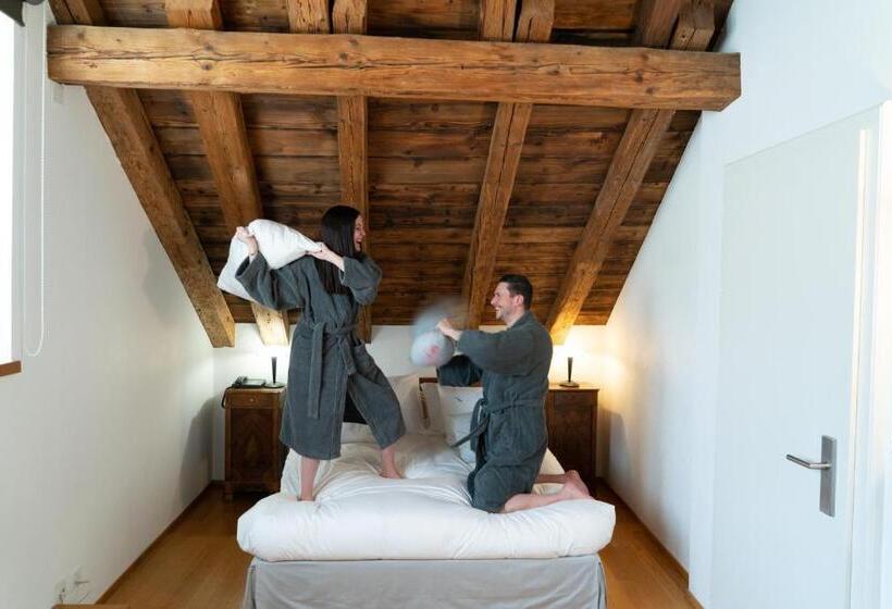 Номер Deluxe, Le Sauvage