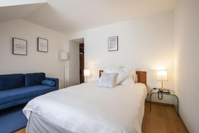 Номер Стандарт, Le Sauvage