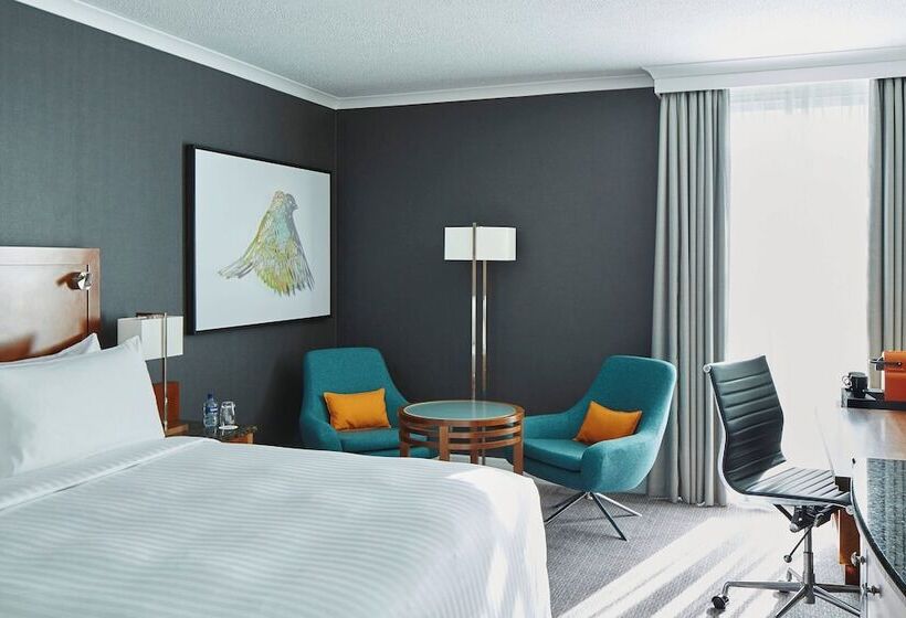Номер Executive, London Heathrow Marriott