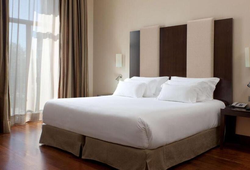 اتاق سوپریور سه تخته, NH Collection Palacio De Aranjuez