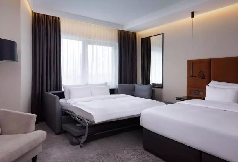 Perhehuone, Radisson Collection Hotel, Warsaw