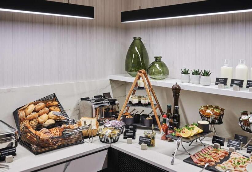 Президентский Люкс, Radisson Collection Hotel, Warsaw
