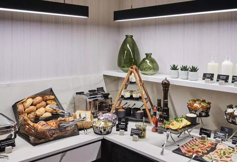 Presidenttisviitti, Radisson Collection Hotel, Warsaw