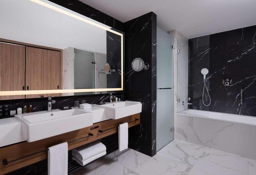 Family Suite, Radisson Collection Hotel, Warsaw
