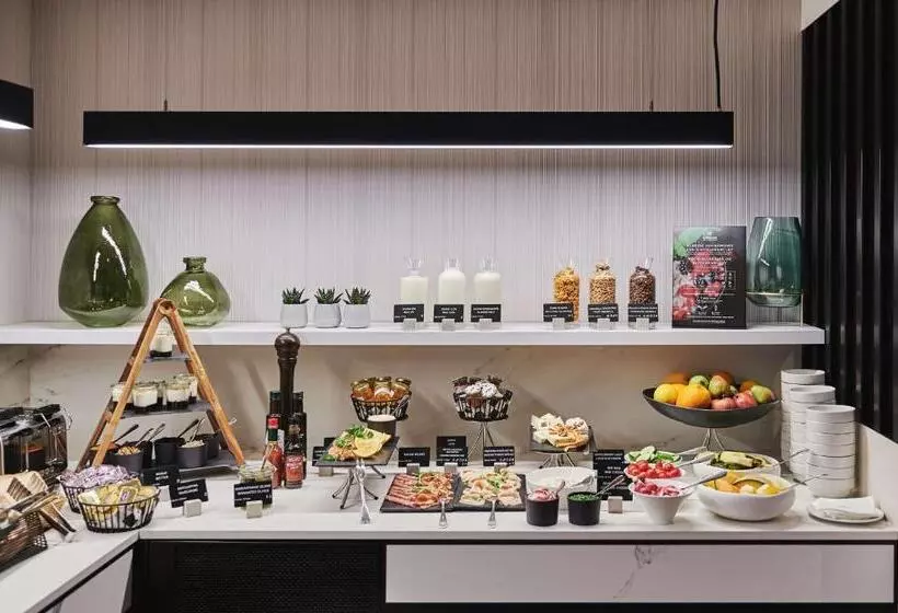 Executive-huone, Radisson Collection Hotel, Warsaw
