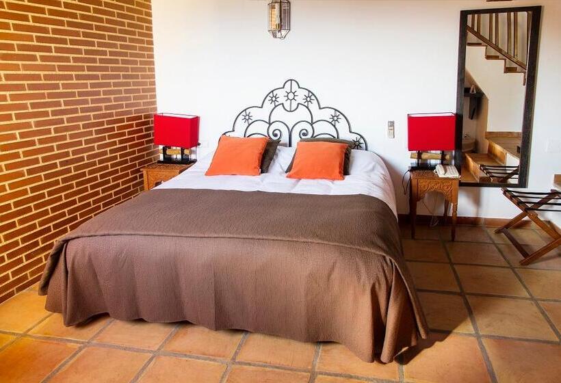 标准单人间, Alahuar