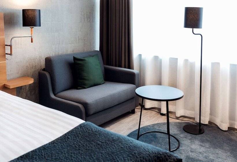غرفة عائلية, Scandic Simonkentta