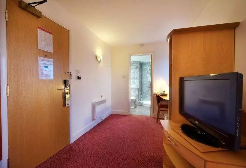 اتاق خانوادگی, Waterloo Hub Hotel & Suites