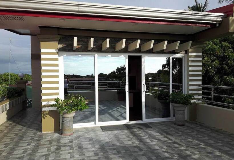 ファミリールーム, Fnt Transient House Near Hundred Islands