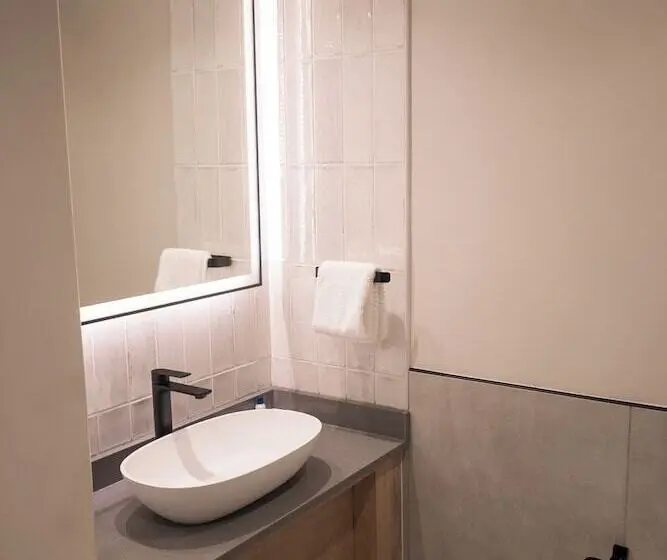 اتاق استاندارد, Anew Hotel Centurion Pretoria