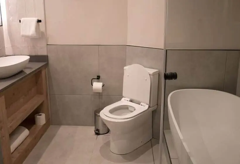 سوییت خانوادگی, Anew Hotel Centurion Pretoria