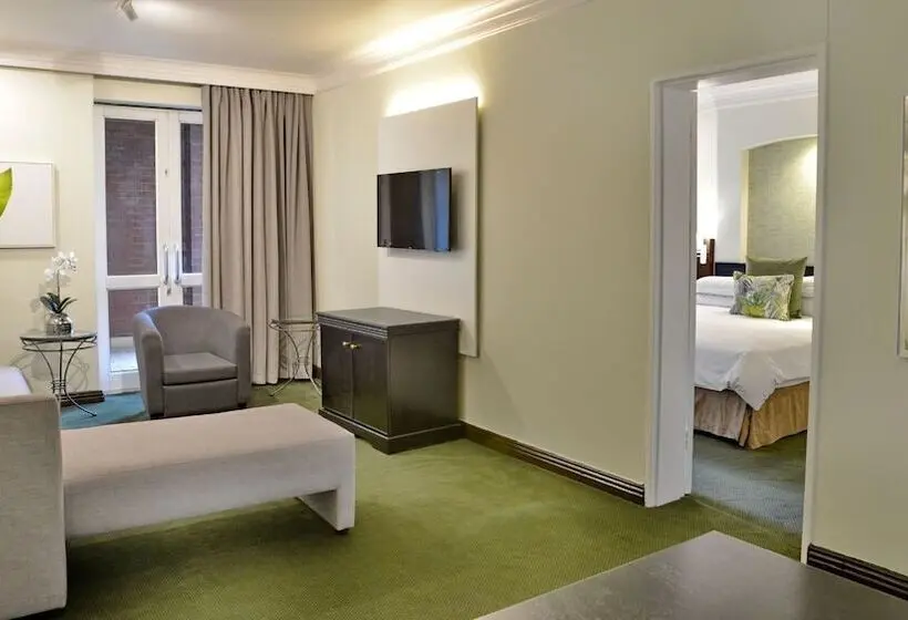 سوییت خانوادگی, Anew Hotel Centurion Pretoria