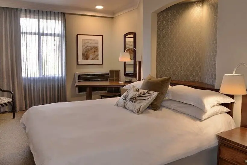 سوییت اجرایی, Anew Hotel Centurion Pretoria