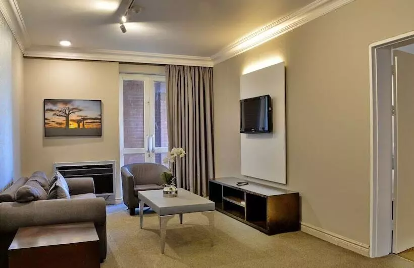 سوییت اجرایی, Anew Hotel Centurion Pretoria