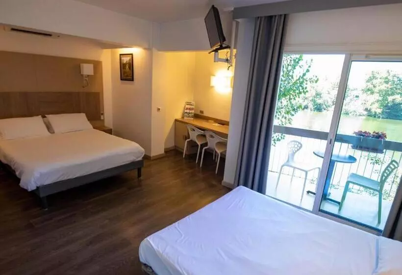 ファミリールーム, Hôtel Restaurant La Chartreuse Logis De France