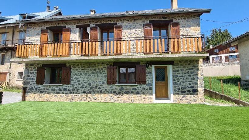 جناح, Hotel l'Escapade