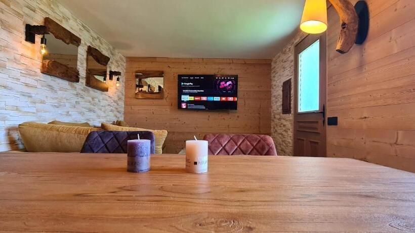 جناح, Hotel l'Escapade