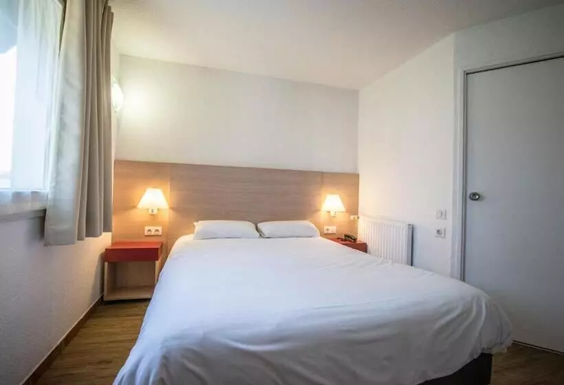 身障者適用スタンダードルーム, Hôtel Carline Beaune