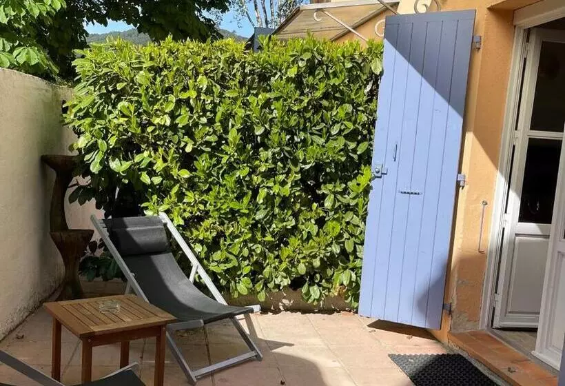 テラス付スイート, Logis Hotel Restaurant Le Domaine De La Régalière