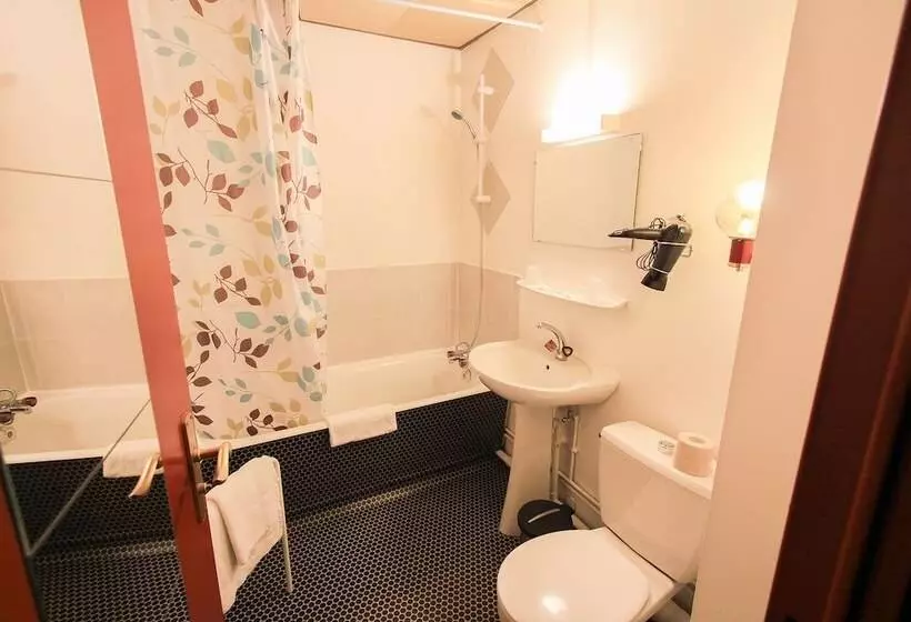 Standard Room, Restaurant De La Poste Mulhouse Ottmarsheim