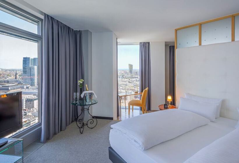 스탠다드 룸, Innside By Meliá Frankfurt Eurotheum