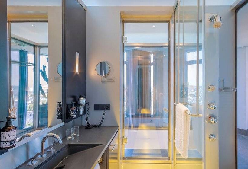 스탠다드 룸, Innside By Meliá Frankfurt Eurotheum