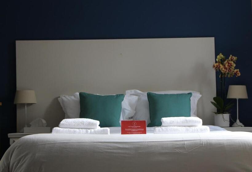 Номер Стандарт, Hôtel Au Grand Duquesne