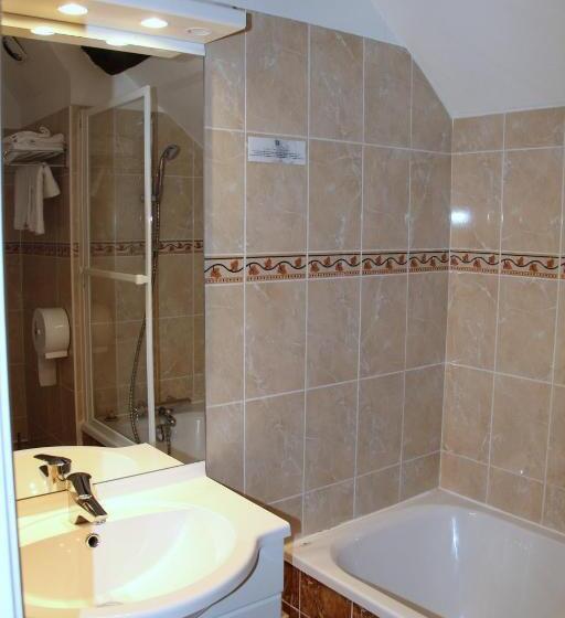 Номер Стандарт Индивидуальный, Logis Des Trois Maures