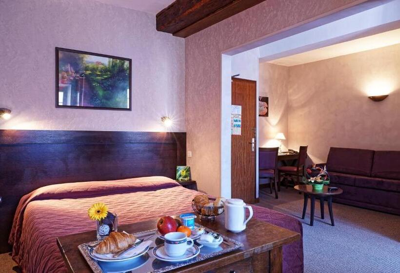 Четырехместный Номер Стандарт, Logis Des Trois Maures