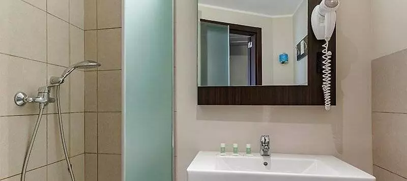 Economy Triple Room, B&b Hotel Ravenna