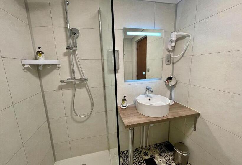 اتاق استاندارد با بالکن, Chalet Le Panoramique