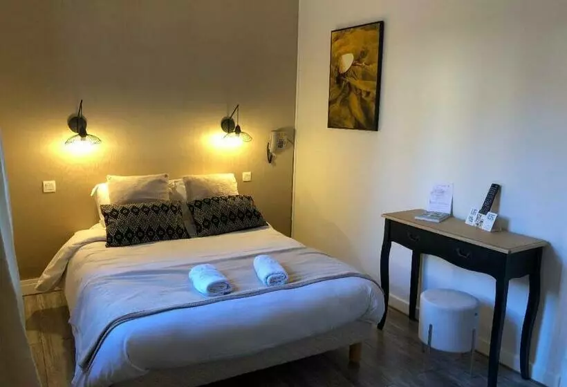 Standard Yhden Hengen Huone, Hôtel Aux Vendanges De Bourgogne
