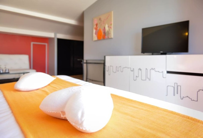 جناح برستيج, Logis Hôtel Restaurant Résidence