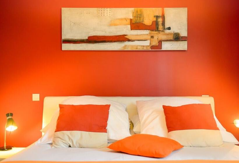 غرفة قياسية, Logis Hôtel Restaurant Résidence