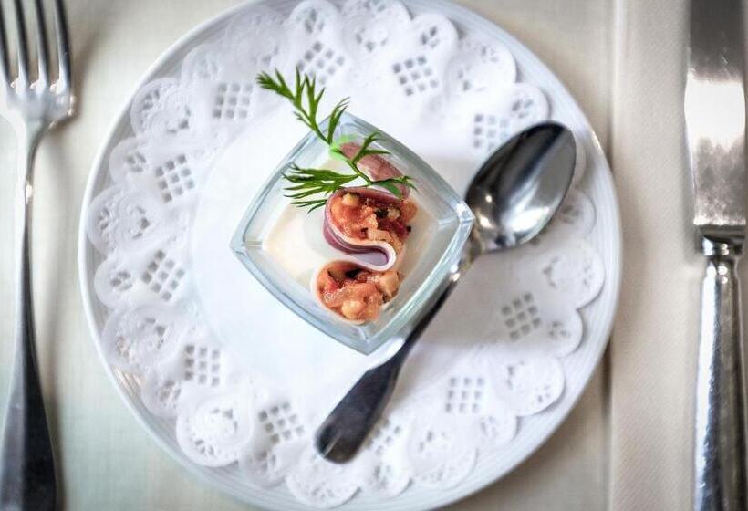 Номер Стандарт, Logis Hôtel Restaurant Le Mont Aigoual