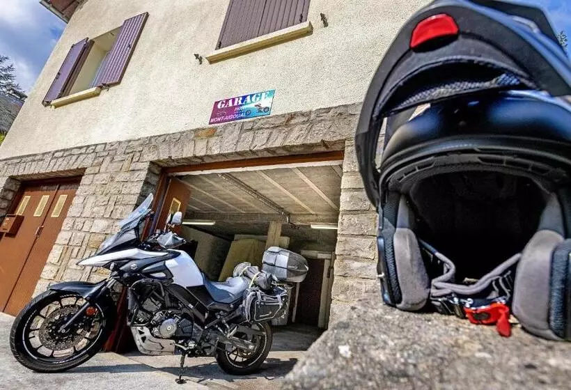 スタンダードトリプルルーム, Logis Hôtel Restaurant Le Mont Aigoual