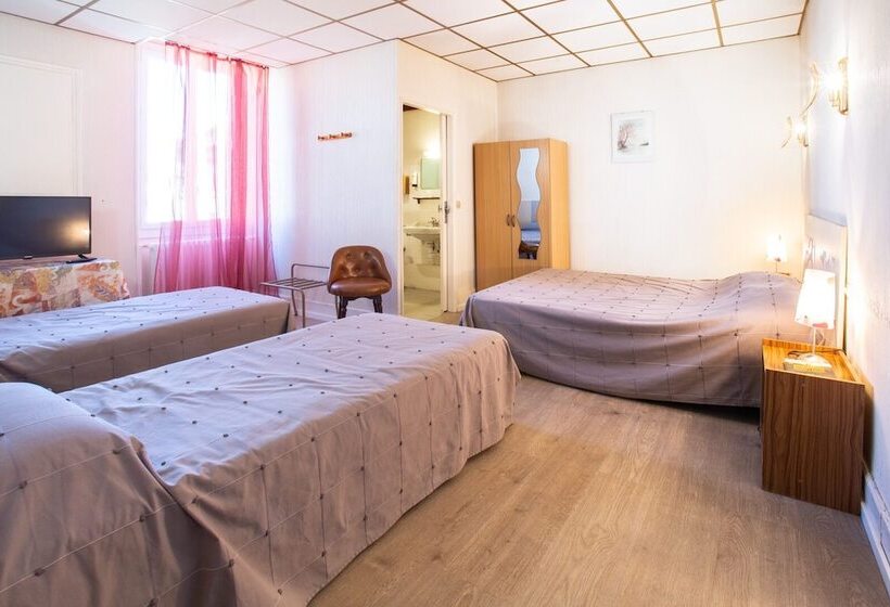 Семейный Номер, Logis Hotels   Hôtel Le Boulevard