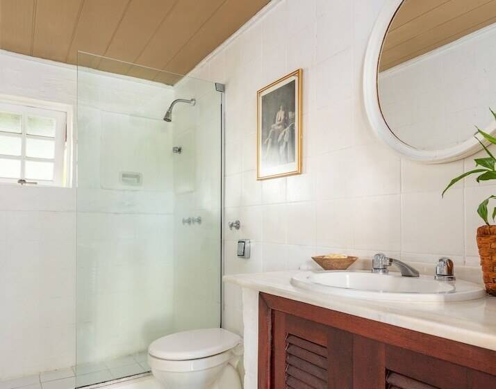 سوییت, Pousada Vila Do Mar