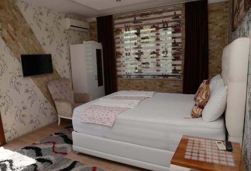 Pokój Rodzinny, Sinter Terasse House