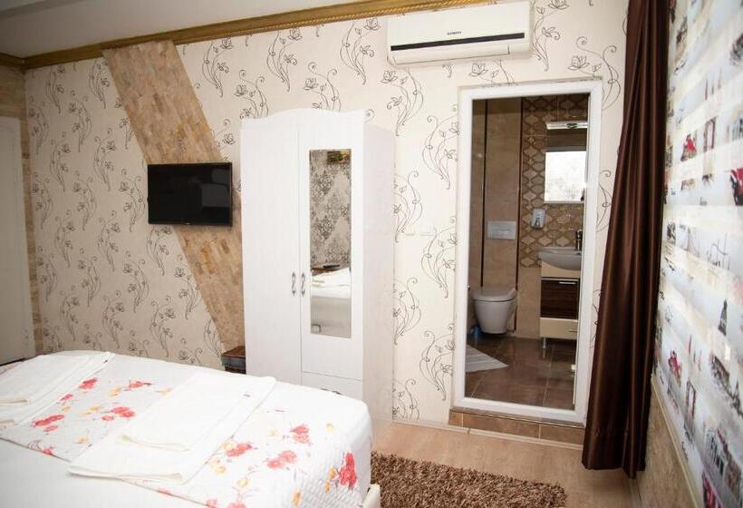 Pokój Rodzinny, Sinter Terasse House