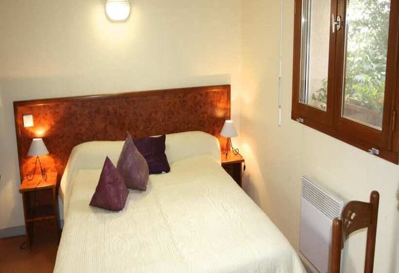 スタンダードルーム, Auberge De La Planquette